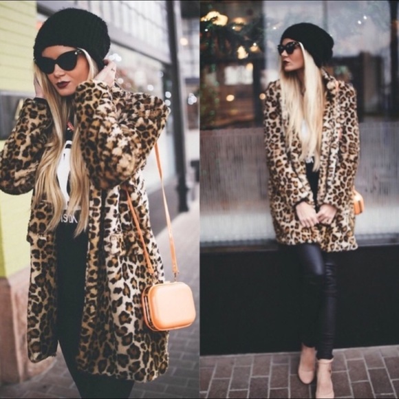 Stunning Leopard Coat - Picture 3 of 7